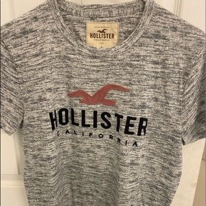 Men’s Hollister T-shirt
